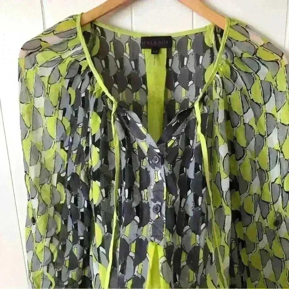 Hale Bob Multicolored Half Button Closure Silk To… - image 2